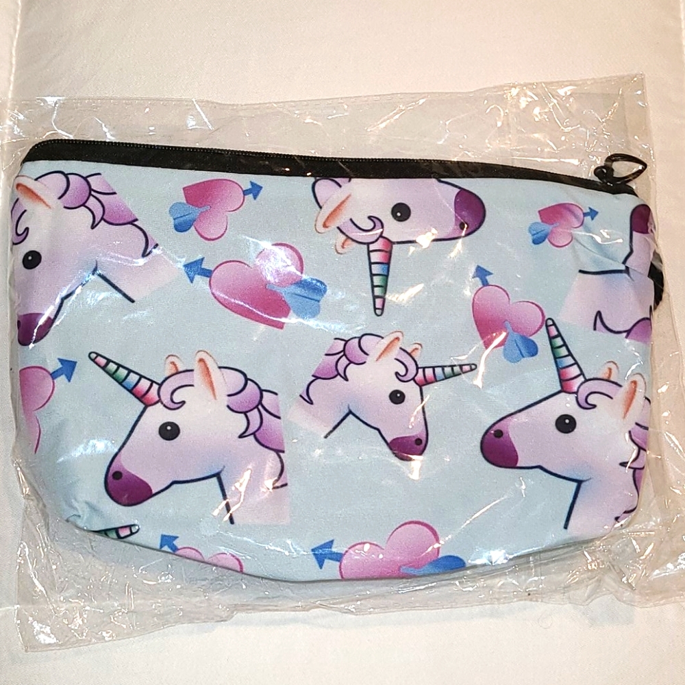 🦄 Unicorn makeup pouch 💜